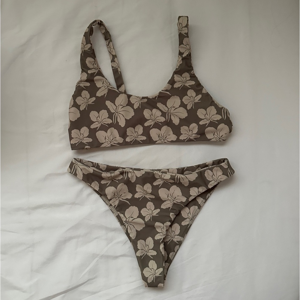 benoa swim butterfly ginger set